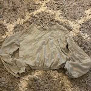 Women’s Open Back Shirt